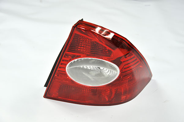 ford cıkma yedek focus 2 sağ arka stop